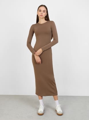 Tesettür Elbise - Kahverengi - Nolia Butik Mood