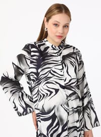 Büyük Beden Zebra Desenli Saten Tunik - Siyah