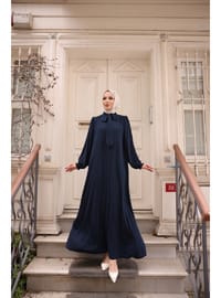 Kravat Yaka Medine İpeği Ferace Lacivert