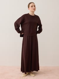 Yumuşak Dokulu Sweatshirt & Etek Takım Kahverengi