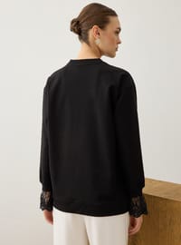 Kolu Dantel Detaylı Sweatshirt Siyah Refka