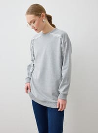 Dantel Şerit Detaylı Sweatshirt - Gri melanj - Refka