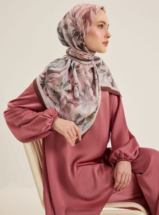 Kraşlı Pembe Gri Yaprak Desenli Eşarp - Tuva