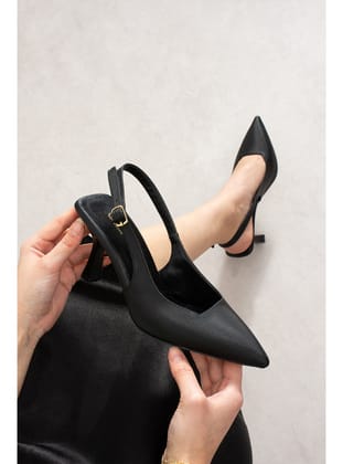 Siyah Kadın Sivri Burun Saten Slingback Topuklu Ayakkabı – Günlük & Şık Stiletto