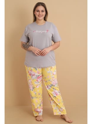 Mirano 4500 Kısa Kollu Çiçekli Süprem Kumaş Büyük Beden Kadın Pijama Takımı