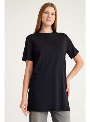 Kadın Kısa Kollu Yırtmaçlı T-shirt_2026