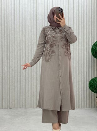 Taş Detaylı Eskitme Baskı Tunik Pantolon Tesettür Takım - Vizon - MODANURSEDA