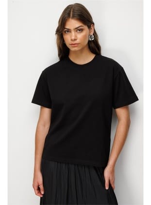 Mizalle Basic Düz Suprem Siyah T-Shirt