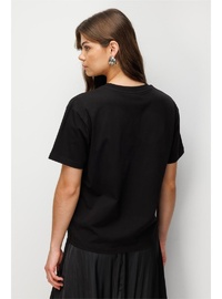 Mizalle Basic Düz Suprem Siyah T Shirt