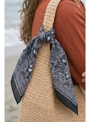 Etnik Desenli Koyu Lacivert Bandana Fular 50x50