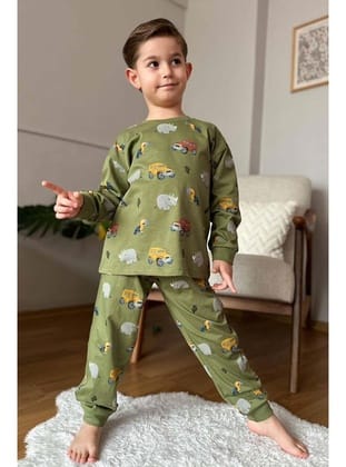 Erkek Çocuk Üzerinde Fil ve Papağan Digital Baskılı Yeşil Pijama Takımı Yeşil