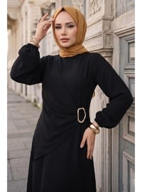 Yandan Tokalı Ayrobin Elbise Siyah HM2914