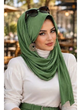 Bahar Yeşili Şapkalı Şal
