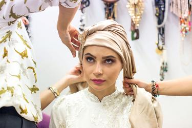 Islamic fashion booms in Turkey-Kerim Türe